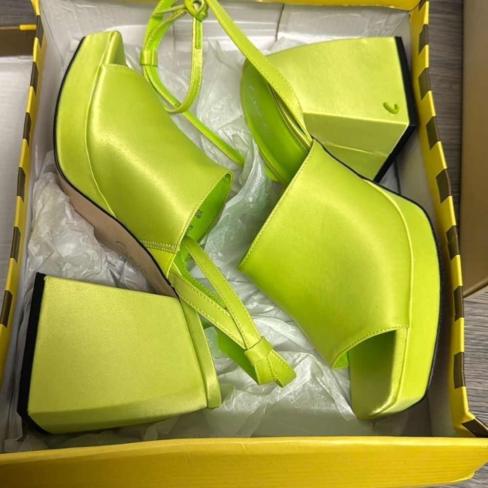 CIRCUS NY Miranda Two-Piece Platform Sandals - Picture 2 of 8